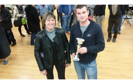 CONCOURS DE BELOTE